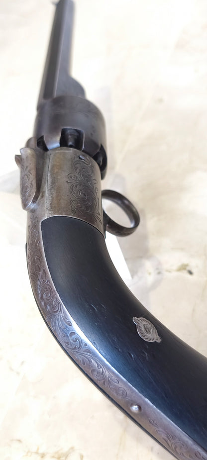 Revolver à percussion signé T. LHOIST 1853 calibre 8mm
